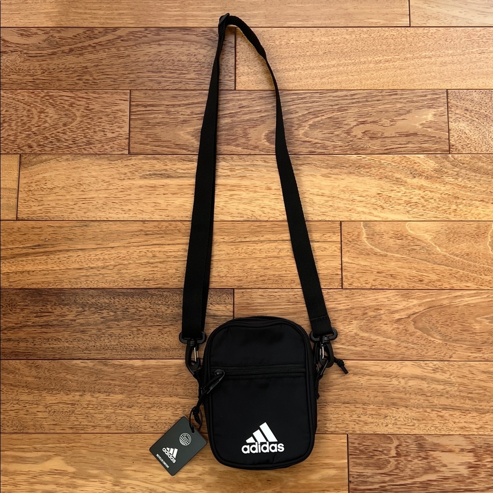 Adidas Training Festival Cross Body Bag
5.5”x7”x1.5” - Picture 2 of 8